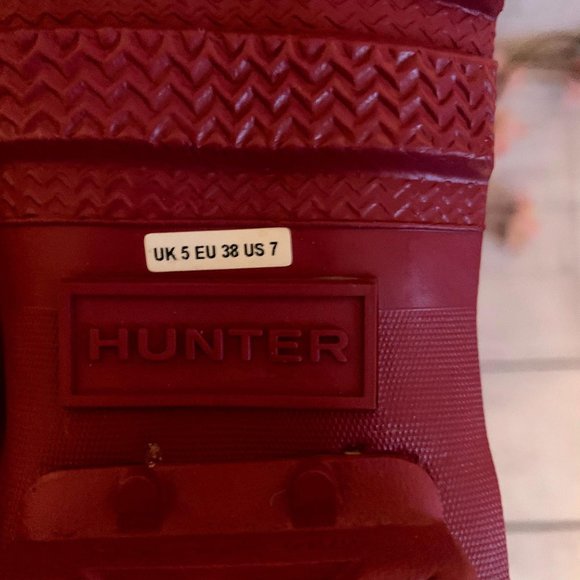 HUNTER Original Tall Pink Rain Boots - Picture 7 of 9